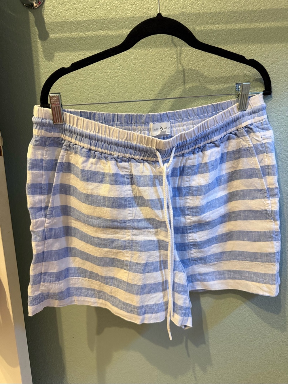 NWT Lou & Grey Striped Drawstring Lounge / beach Shorts - Blue & White, large